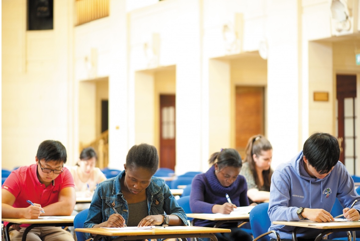 Exam grades for summer 2021 in England and the impact on students applying to HE